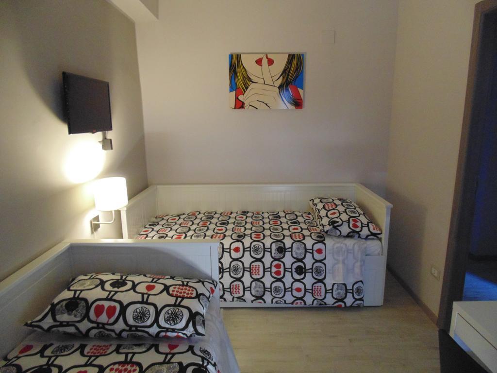 Attico Del Sole Bed & Breakfast Rometta Marea Dış mekan fotoğraf